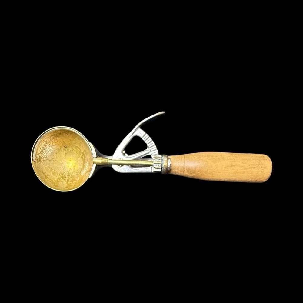 Antique Ice Cream‎ Scoop Made In USA Size 20